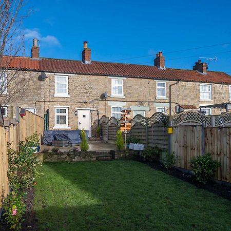 Finest Retreats - Bumblebee Cottage Pickering Exterior foto